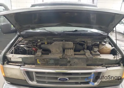 2005 Ford E-150 Chateau/Xl/Xlt from USA, damaged, VIN 1FMRE11L55HA58987